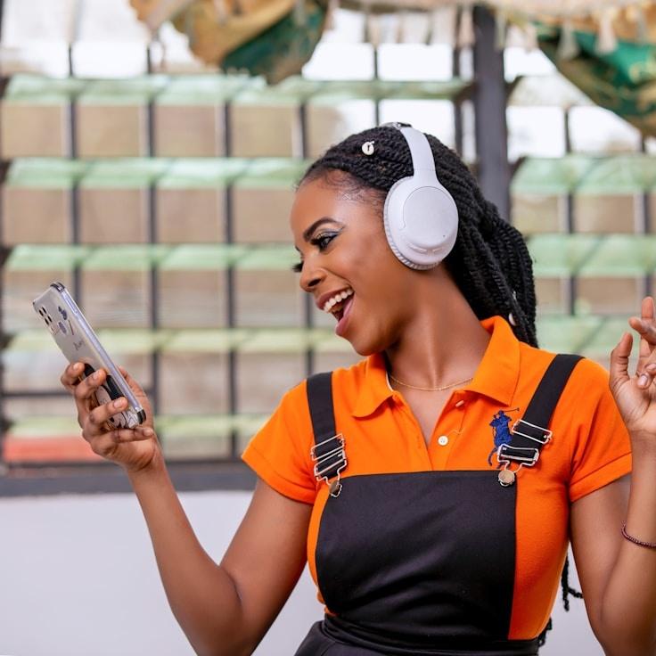 Lara Costa - Founder of Mild Valley Chord